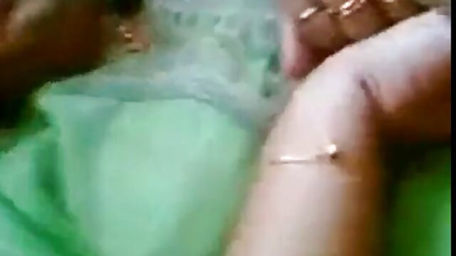 Odlično :  Petite evropsko dekle zajebe njen učitelj Video posnetki za odrasle 