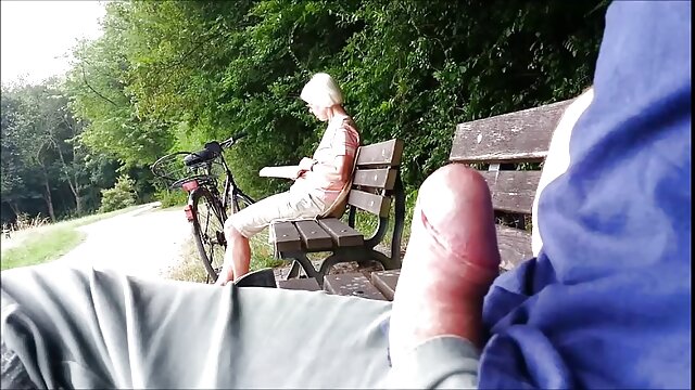 Odlično :  Lepa rjavolaska ima nekaj finih tehnik sesanja tiča Video posnetki za odrasle 