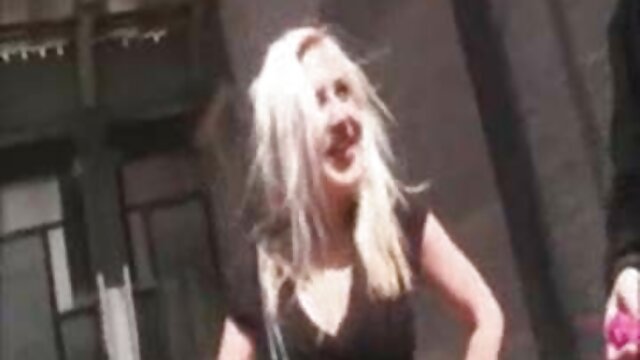 Odlično :  Popolnoma čudovita najstnica se zabije doma Video posnetki za odrasle 