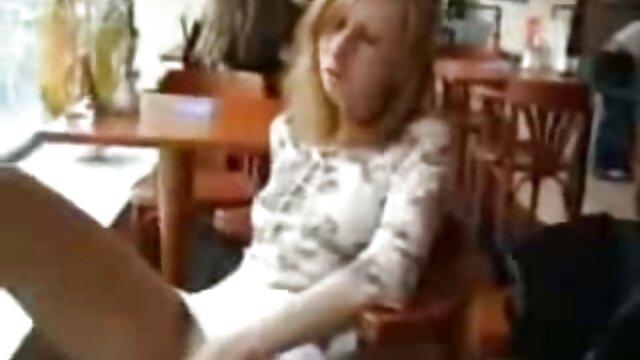 Odlično :  Testiranje izdelkov se spremeni v seks z osupljivo Missy Martinez Video posnetki za odrasle 