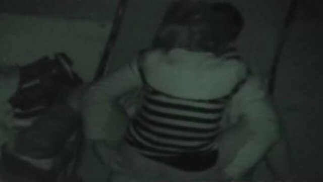 Odlično :  Igrače in jeziki so orožje teh ekstatičnih lezbijk Video posnetki za odrasle 
