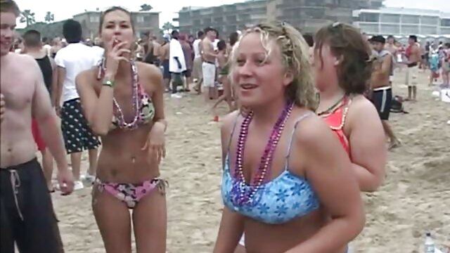 Odlično :  Končaj odličen dan pornozvezdnik ima seks z neznanim moškim Video posnetki za odrasle 