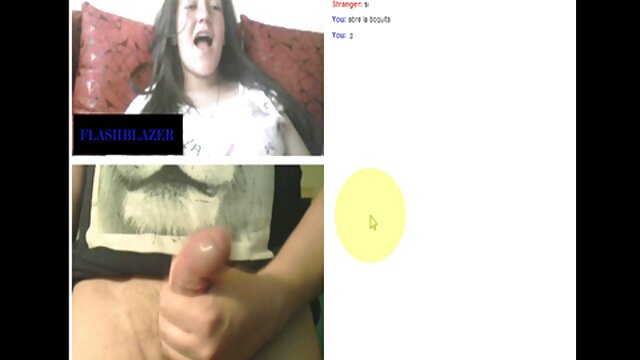 Odlično :  Nenavadna rogonja s porno kraljico s krokarskimi lasmi Video posnetki za odrasle 